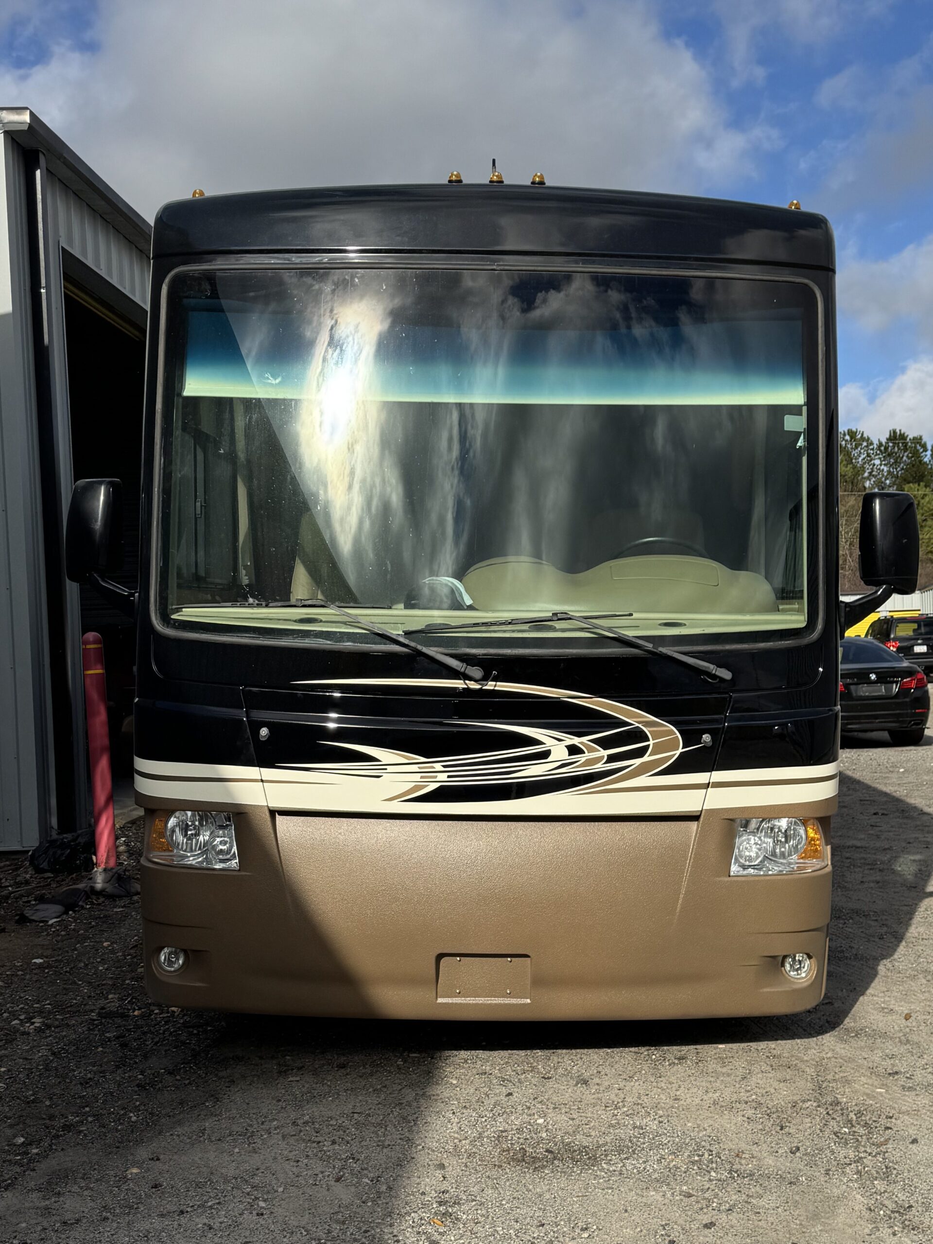 Motorhome in the Rincon, GA area that came in for body work.